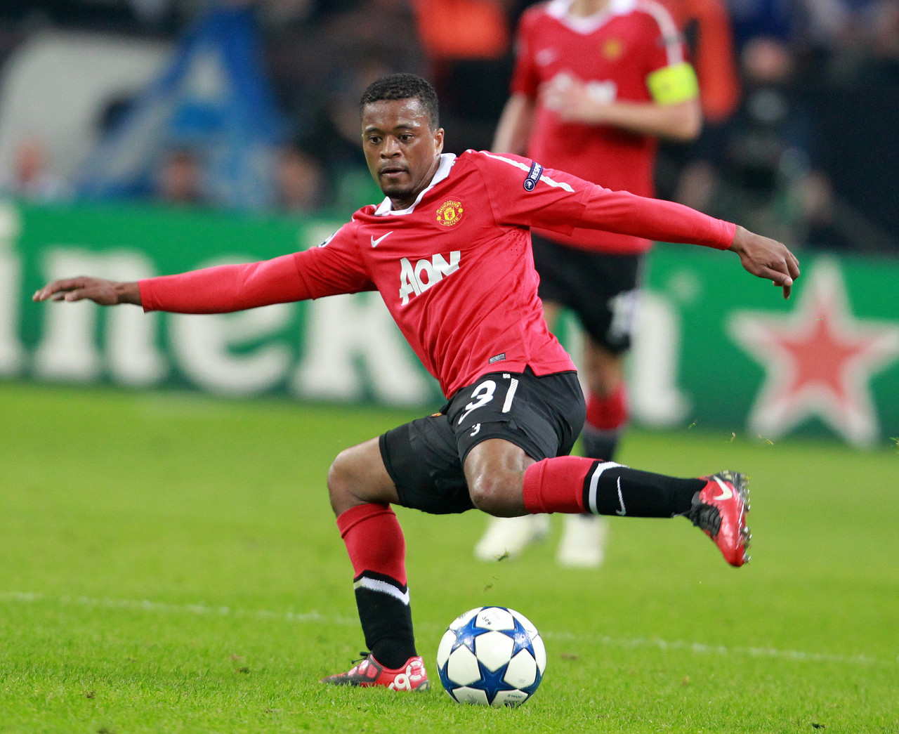 中场继续保 中场继续保